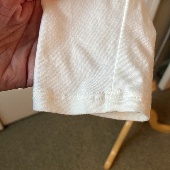 Blue Blush Twisted White Crewneck Long Sleeved Shirt Size Girls Medium- Like New - Picture 3 of 7